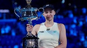 F1中国大奖赛：汉密尔顿获冲刺赛第一名